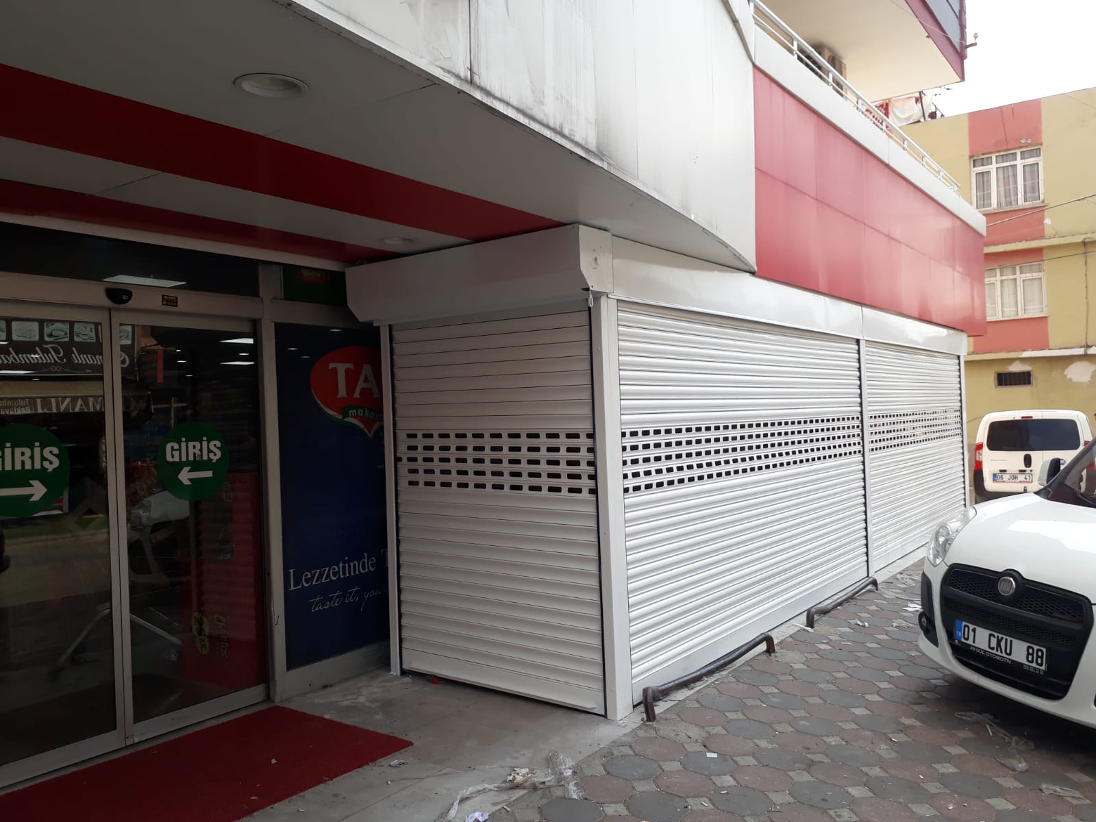 Ümit Mahallesi’nde uygulanan otomatik kepenk çözümü